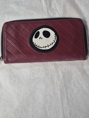 NIGHTMARE BEFORE CHRISTMAS Disney Wallet.
